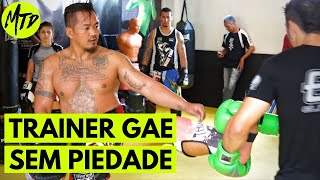 TRAINER GAE SEM PIEDADE  MUAY THAI [upl. by Specht]