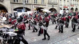 Berner Fasnacht 2011  Jldefonser Vielharmoniker Olten [upl. by Alisander]