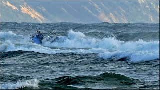 Boat nearly swamped on the Noosa Bar Thursday April 7 2022 [upl. by Yrrat]