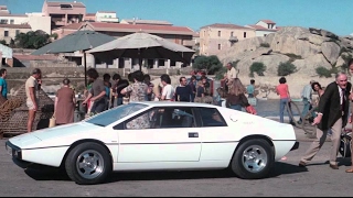 James Bond 007  The Spy Who Loved Me  Lotus Esprit Car Chase [upl. by Lamhaj]