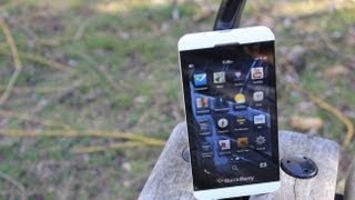 Blackberry z10 Review [upl. by Ccasi434]