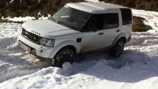 land rover discovery 4 en nieve 30122012 [upl. by Jannelle]