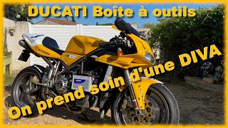 TUTO  Courroies et jeux aux soupapes sur DUCATI 748 916 996 [upl. by Enyawd]