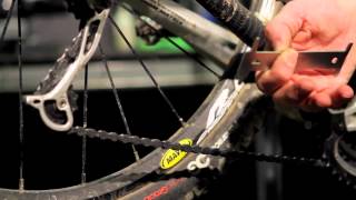 How to Check Bicycle Chain Stretch by Performance Bicycle [upl. by Gun]