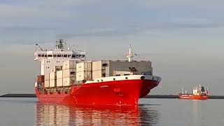 IMPRESSIVE CONTAINERSHIP SHIPSPOTTING PORT VLISSINGEN NETHERLAND [upl. by Nirroc]