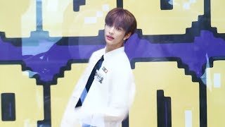 190624 아이돌라디오 부작용 StrayKids 현진 Hyunjin focus 직캠 [upl. by Islehc]