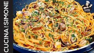 Spaghetti con le Vongole e Pomodoro [upl. by Avonasac]