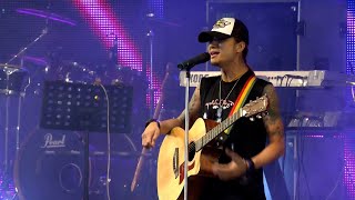 Rဇာနည်  ခွင့်မပြု  မေ့လိုက်တော့ Live Music [upl. by Wertheimer248]