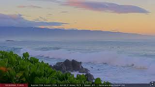 Dec 18 2024 XL Wave Forecast  Big Wave Surfing at Historic Waimea Bay North Shore of Oahu [upl. by Morentz273]