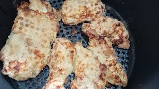 FIZ FRANGO A MILANESA NA AIR FRYER SERA QUE FICA BOM [upl. by Atinid979]