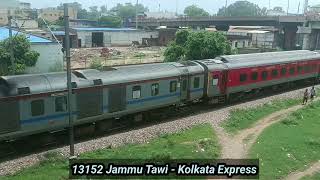 Back To Back Route Diverted Trains on Moradabad Delhi Section  Akal Takht Barfaani Ganga Satluj [upl. by Dudley14]