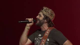 Thomas Rhett – Craving You Live From Nashville [upl. by Yecal197]