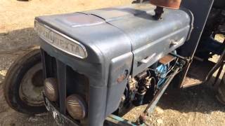 Fordson super dexta 1964 [upl. by Krug]