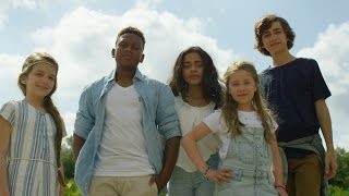 KIDS UNITED  LOiseau Et lEnfant Clip officiel [upl. by Akiem332]