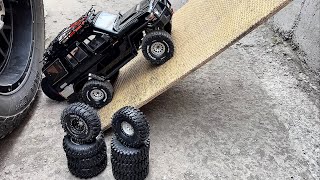 RC Test Tires 19 proline flat iron VS deep woods VS chinetire Rock Tyre [upl. by Faubion]