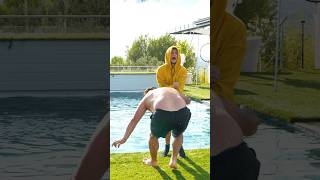 Le PERDANT finit dans LEAU 💦 nobevent jerezalto youtubecreatorcommunity pool challenge [upl. by Sherrer]