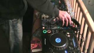 DJ Beat Matching Tutorial Practice [upl. by Pascasia716]