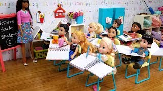 Elsa and Anna toddlers  new Barbie teacher amp students [upl. by Anua]