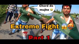 EXTREM FIGHT 🤬 WITH CHAPRI RIDER ROAD RAGE 🤬 LADAI HO GAYI CHAPRI SE 🤬 [upl. by Tilly797]