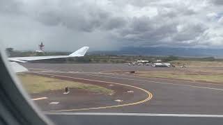 A330200 Hawaiian Air atterra a Maui [upl. by Clawson]