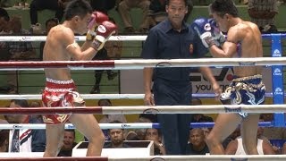 Muay Thai  Saketdao vs Yodpanomrung  New Lumpini Stadium 2nd May 2014 [upl. by Whiney556]