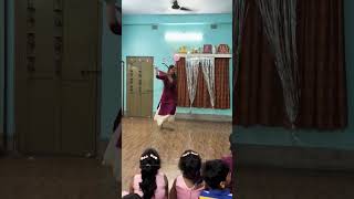 Sawaar loon ✨️ Small and easy Choreography  Lootera jhankaarbeatsartclasses dance teachersday [upl. by Nednarb]