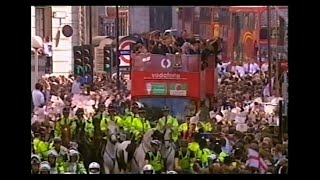 ASHES PARADE NEWS REPORT SEPTEMBER 13 2005 ANDREW FLINTOFF MICHAEL VAUGHAN STEVE HARMISON [upl. by Marja291]