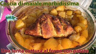 Ricetta Morbida coscia di maiale al forno con patate [upl. by Gayn]