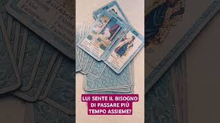 LUI SENTE IL BISOGNO DI PASSARE PIÙ TEMPO ASSIEME ❣️ tarocchi tarot video interattivo amore [upl. by Gillett]