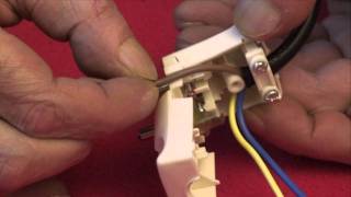 Guitar Amp Mains Cable Plug Replacement EU Europe [upl. by Tap]