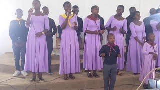 New singers family choirs Gisizi Murigahunda yokuramya MURANGARA [upl. by Atthia]