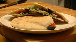 Grecka pita w formie kanapki KitchenBook [upl. by Iden]