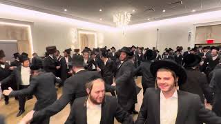 Beautiful wedding of Baruch Stark  Lipa Schmeltzer amp Avrumi Berko musiclovers [upl. by Aidnac]