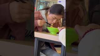 Chinese Eating Noodles 🍜 chinna streetfood china chinesefood chinesestreetfood chinesenoodle [upl. by Ihc]