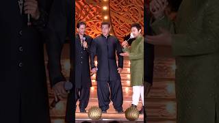 Shah Rukh Khan and Salman Khan fight on stage again SHOCKING video from Ambani event [upl. by Eddy297]