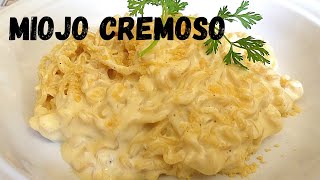 Miojo cremoso com requeijão e creme de leite [upl. by Nediarb]