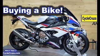 5 Things To Look For in a Motorcycle BEFORE Buying One [upl. by Alletniuq217]