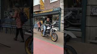 XT500 Supermoto conversion First start after engine rebuild rustygoldmotorshop amsterdam [upl. by Adnawahs]