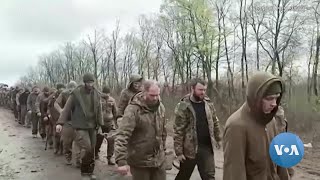 Ukraine Welcomes Home 130 POWs in ‘Great Easter Exchange’  VOANews [upl. by Powel]