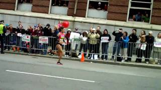 Kara Goucher Boston Marathon 2009 [upl. by Saffren]