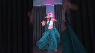 Single walon ki double rakhne wale Paanch punjabisong dance bollywood [upl. by Charmian763]