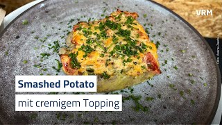 Vegetarisch Grillen Smashed Potato mit cremigem Topping [upl. by Ixel]