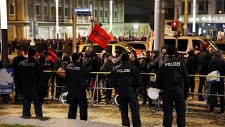 AntiIslamistenDemo in Kassel Polizei verhindert Eskalation [upl. by Krawczyk554]