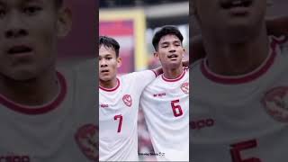 Debang ku football timnasindonesiaaduhmamaeadacowokbajuhitam ghollyu16evandrau16 [upl. by Lladnar]