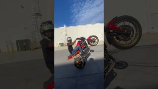 This FZ07 Exhaust Sounds AMAZING stayon1wheel fz07 stuntbikes [upl. by Nika]