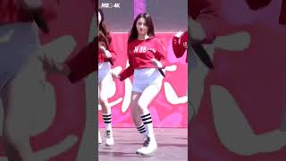 Nancy cute dance nancy momoland bts blackpink li [upl. by Idid]