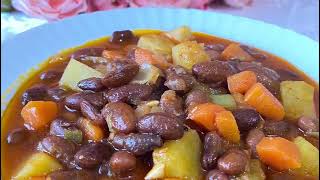 Zeytinyağlı barbunya yemeği tarifi Recipe with olive oil kidney bean recipe [upl. by Dyol]