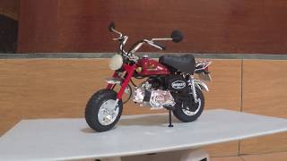 Aoshima 112 1967 Honda Monkey Z50JI  Model Kit [upl. by Jed868]