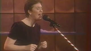 Carmen Campagne La magie de Noël en spectacle  TVA 1997 [upl. by Ylimme]