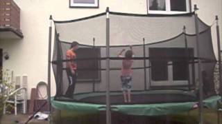 Trampolin Tricking [upl. by Jere]